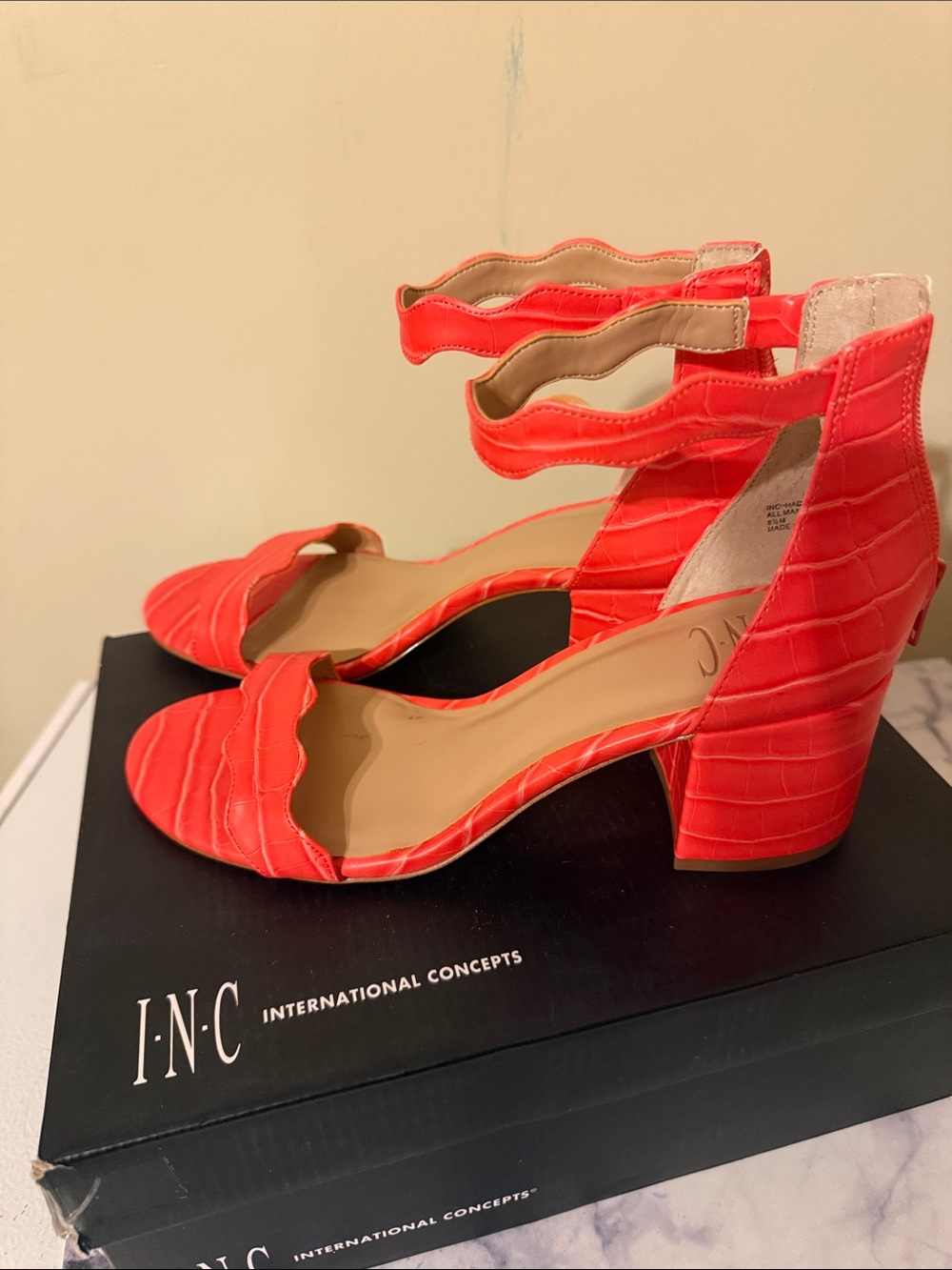 INC International Concepts Coral Scalloped Block Heel Sandals
